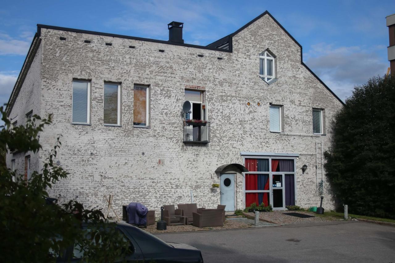 Guesthouse Little Tundra Lahti Exterior foto